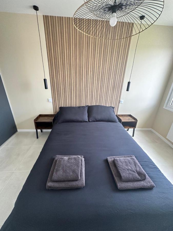 Appartement Neuf Contemporain Lourdes Exterior photo